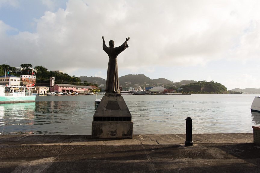The Christ of the Deep statue, donated by Costa Cruises after the sinking of the Bianca C in the harbour in 1961. Photo © 2015 Aaron Saunders